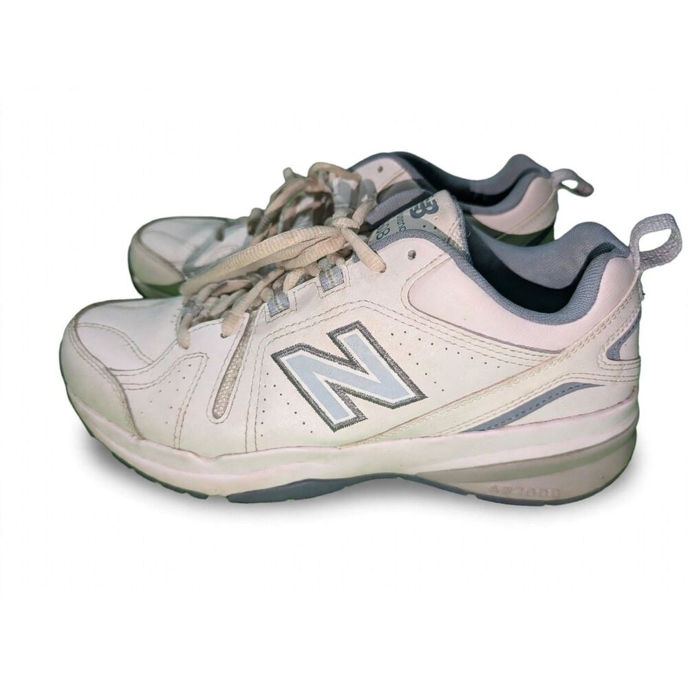 New Balance 608 V5 Womens 9 W White Light Blue Cross Trainer Shoe WX608WB5 Used
